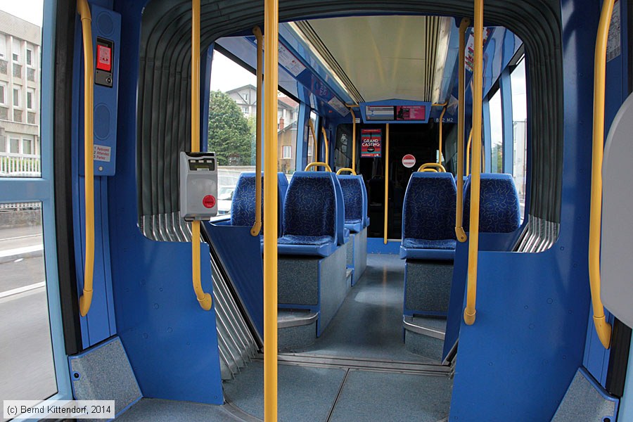 Straßenbahn Lyon - 0822 - Innenansicht
/ Bild: lyon0822_bk1404290230.jpg