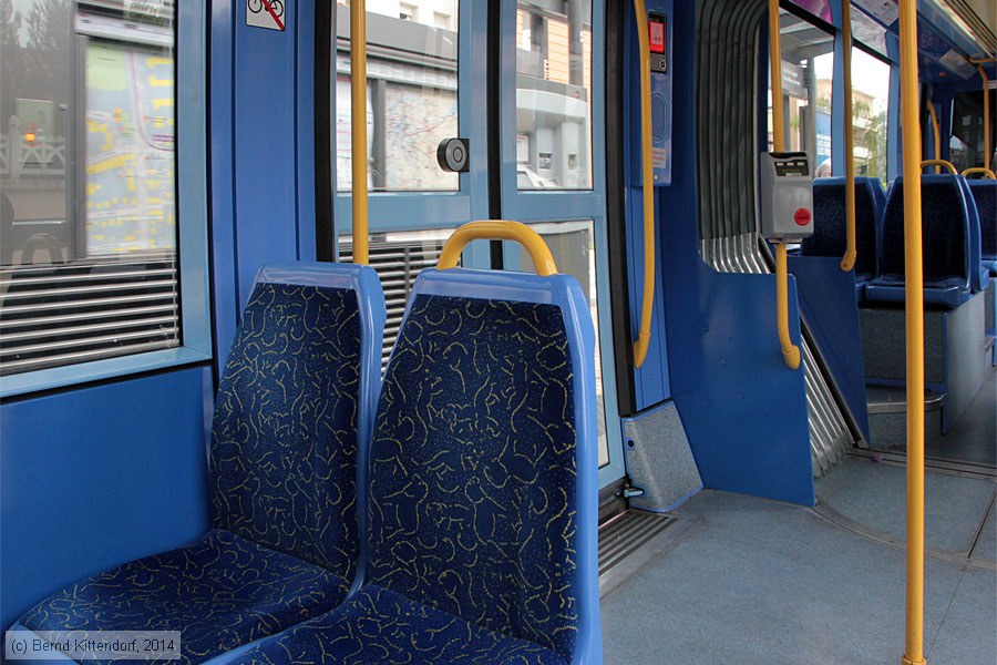 Straßenbahn Lyon - 0822 - Innenansicht
/ Bild: lyon0822_bk1404290240.jpg