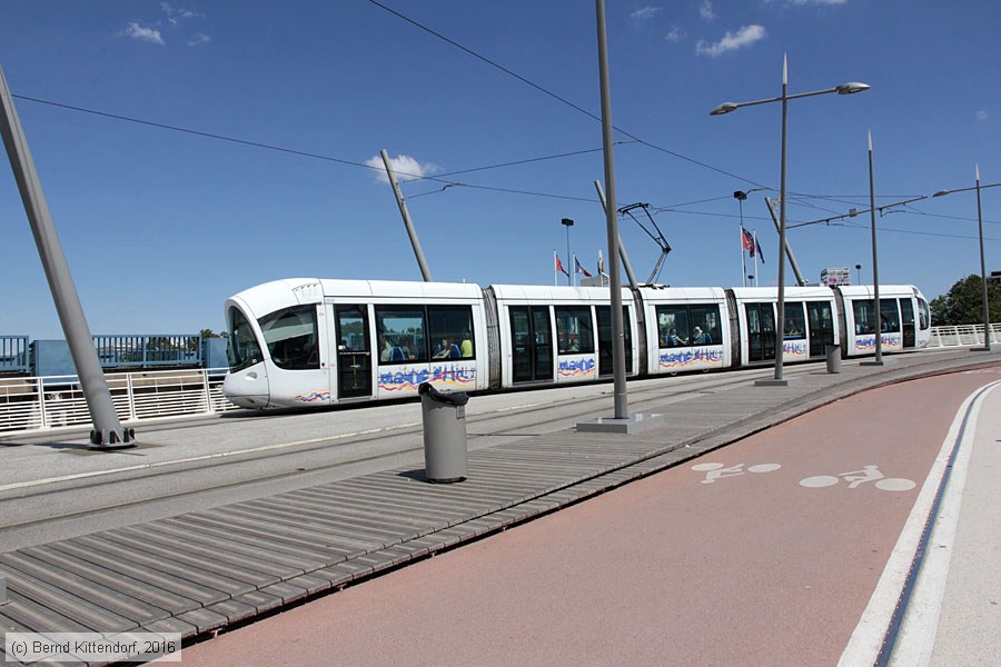 Straßenbahn Lyon - 0830
/ Bild: lyon0830_bk1608010123.jpg