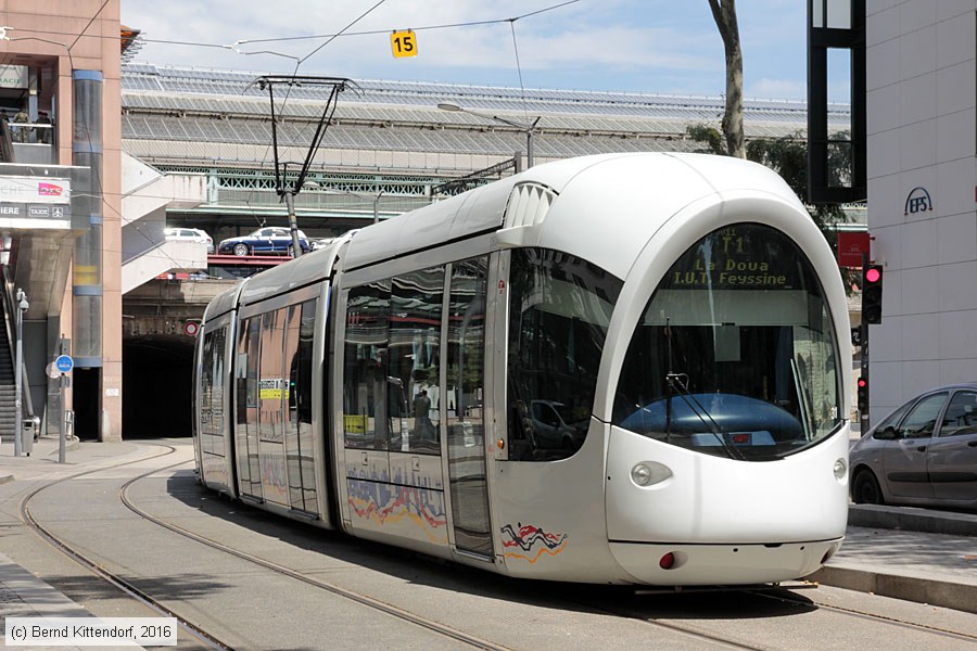 Straßenbahn Lyon - 0831
/ Bild: lyon0831_bk1608020120.jpg