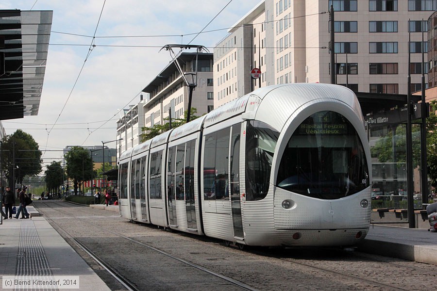 Straßenbahn Lyon - 0860
/ Bild: lyon0860_bk1404290015.jpg Straßenbahn Lyon - 0860
/ Bild: lyon0860_bk1404290015.jpg