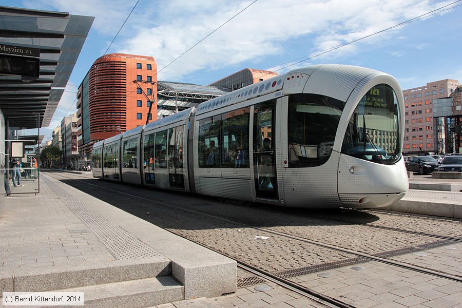 Straßenbahn Lyon - 0863
/ Bild: lyon0863_bk1404270034.jpg Straßenbahn Lyon - 0863
/ Bild: lyon0863_bk1404270034.jpg