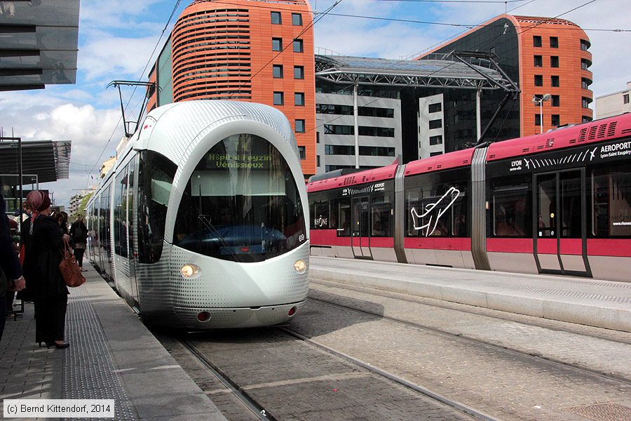 Straßenbahn Lyon - 0869
/ Bild: lyon0869_bk1404300379.jpg