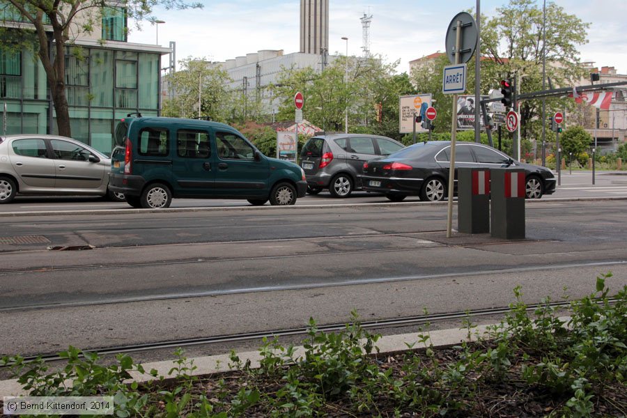 Straßenbahn Lyon - Anlagen
/ Bild: lyonanlagen_bk1404270142.jpg Straßenbahn Lyon - Anlagen
/ Bild: lyonanlagen_bk1404270142.jpg