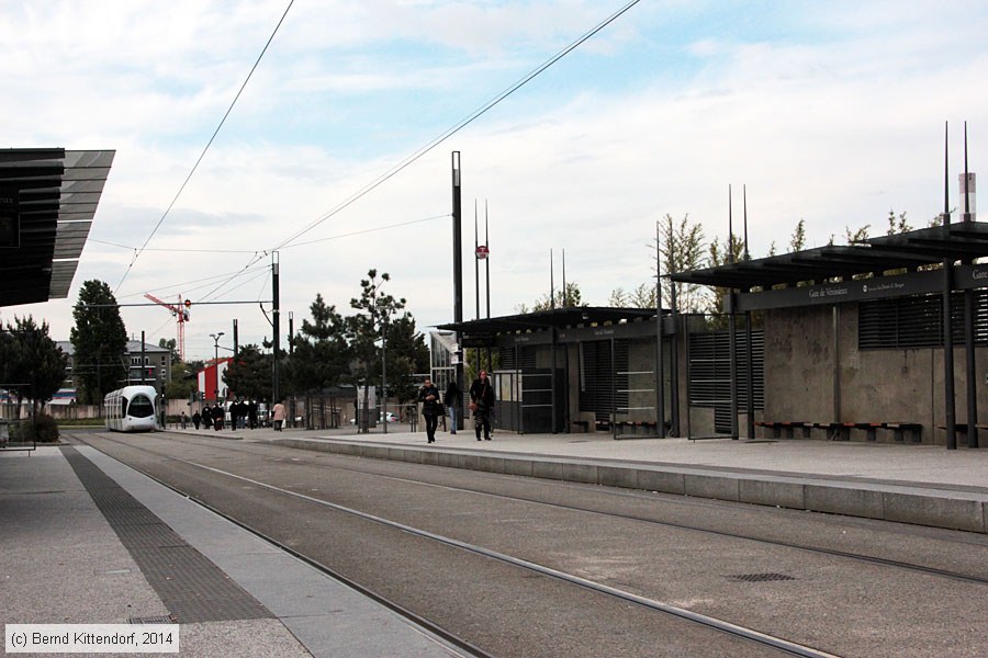 Straßenbahn Lyon - Anlagen
/ Bild: lyonanlagen_bk1404290297.jpg Straßenbahn Lyon - Anlagen
/ Bild: lyonanlagen_bk1404290297.jpg