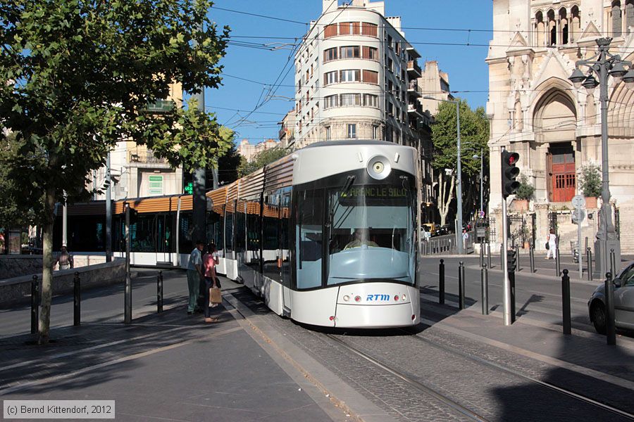 Straßenbahn Marseille - 015
/ Bild: marseille015_bk1208080254.jpg Straßenbahn Marseille - 015
/ Bild: marseille015_bk1208080254.jpg
