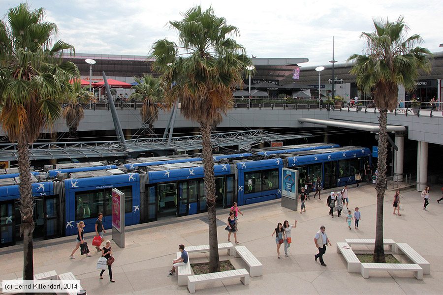 Straßenbahn Montpellier - 2025
/ Bild: montpellier2025_bk1406250012.jpg Straßenbahn Montpellier - 2025
/ Bild: montpellier2025_bk1406250012.jpg