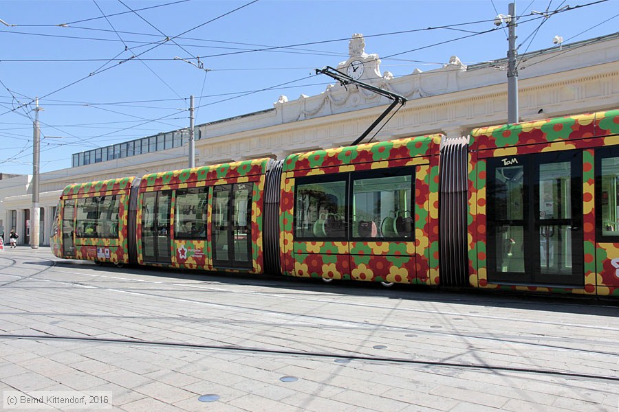 Straßenbahn Montpellier - 2054
/ Bild: montpellier2054_bk1608070085.jpg Straßenbahn Montpellier - 2054
/ Bild: montpellier2054_bk1608070085.jpg