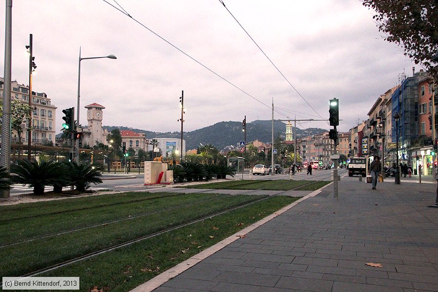 Stra&szlig;enbahn Nice - Anlagen
/ Bild: niceanlagen_bk1312060191.jpg