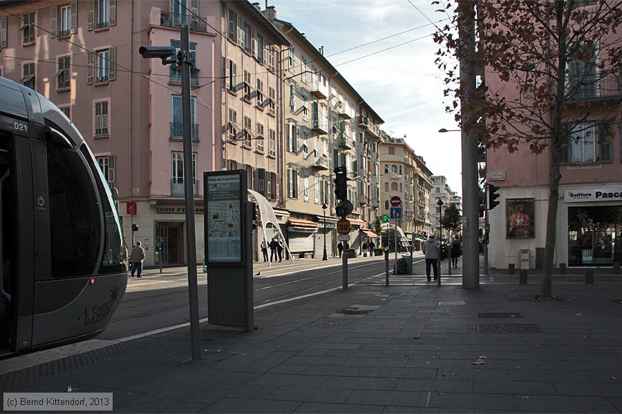 Straßenbahn Nice - Anlagen
/ Bild: niceanlagen_bk1312090159.jpg Straßenbahn Nice - Anlagen
/ Bild: niceanlagen_bk1312090159.jpg