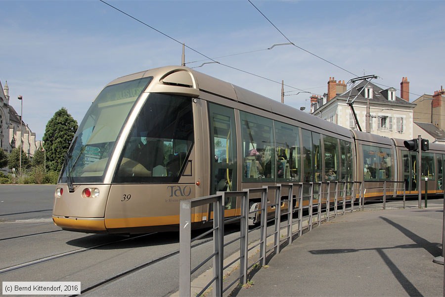 Straßenbahn Orléans - 39
/ Bild: orleans39_bk1607220095.jpg