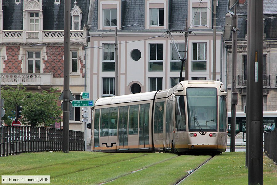 Straßenbahn Orléans - 42
/ Bild: orleans42_bk1607200142.jpg