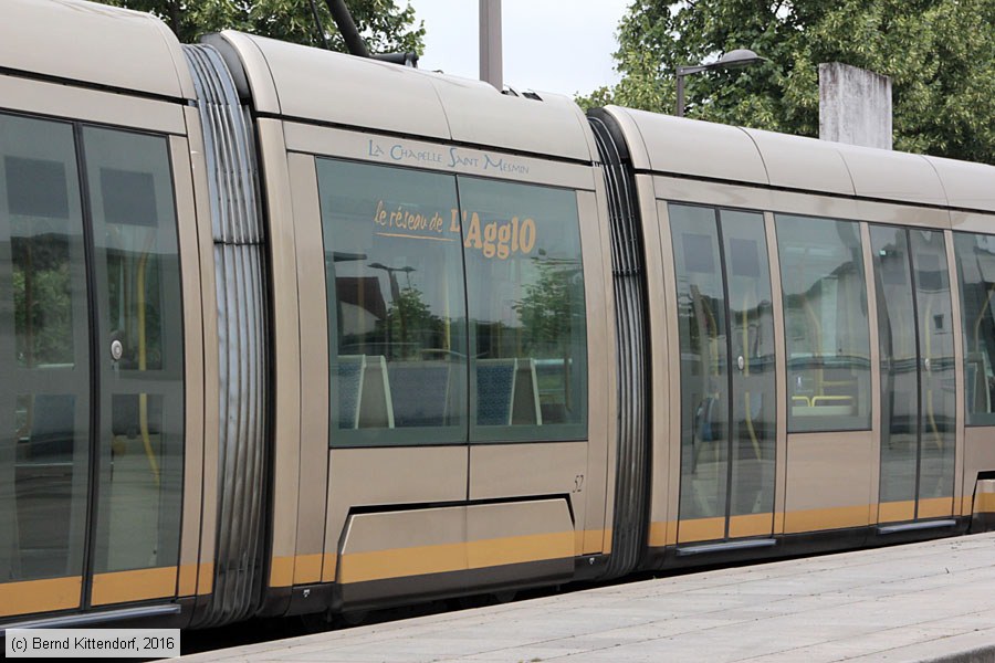 Straßenbahn Orléans - 52
/ Bild: orleans52_bk1607210069.jpg Straßenbahn Orléans - 52
/ Bild: orleans52_bk1607210069.jpg