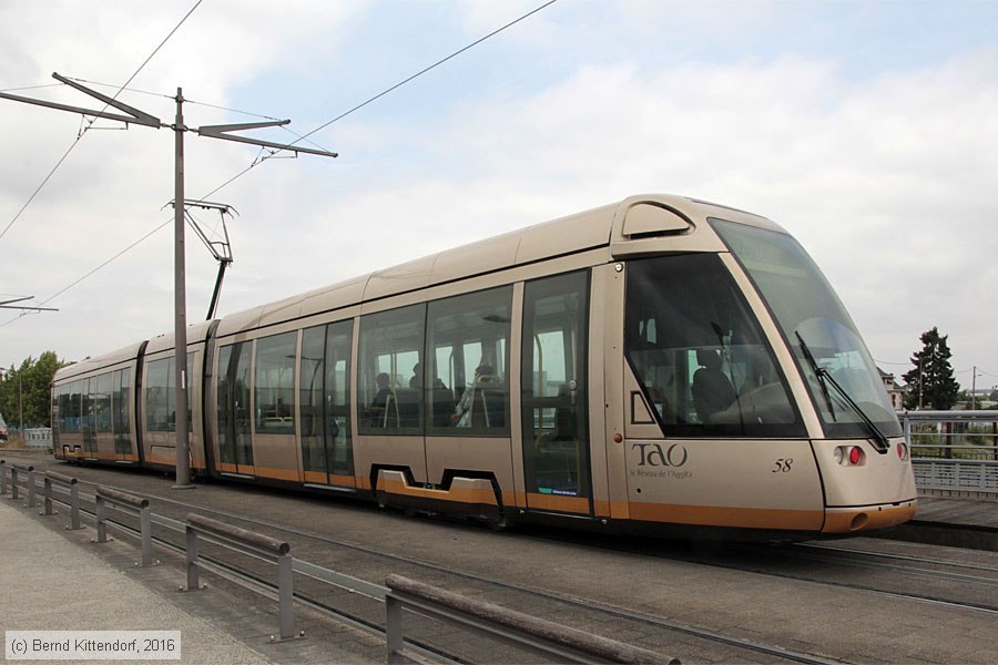 Straßenbahn Orléans - 58
/ Bild: orleans58_bk1607210142.jpg