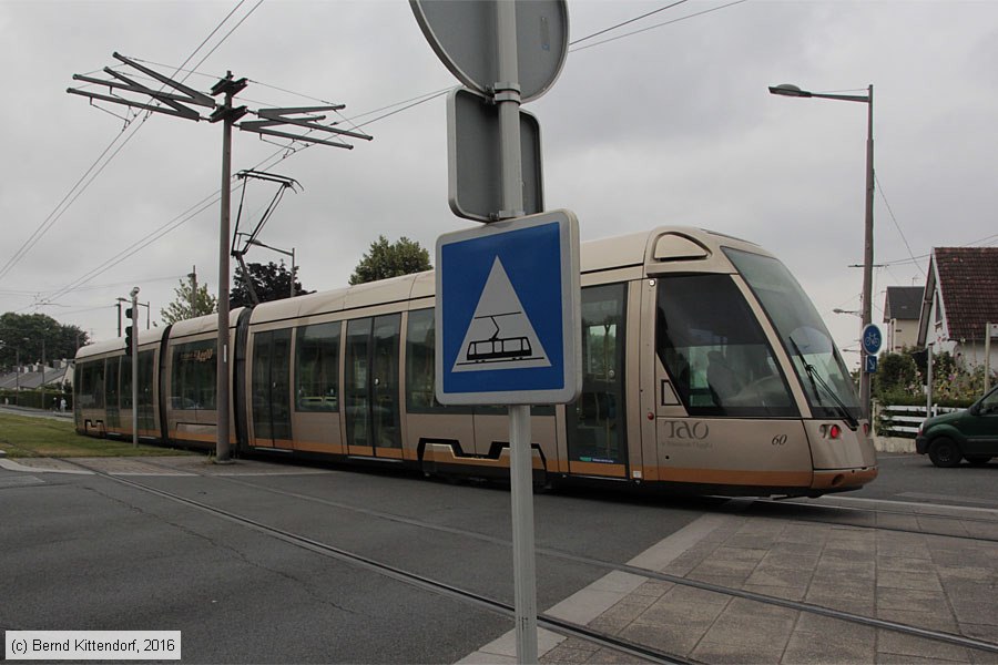 Straßenbahn Orléans - 60
/ Bild: orleans60_bk1607210063.jpg