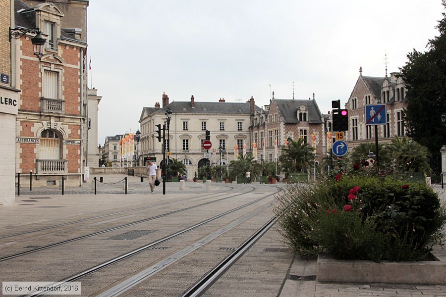 Straßenbahn Orléans - Anlagen
/ Bild: orleansanlagen_bk1607210407.jpg