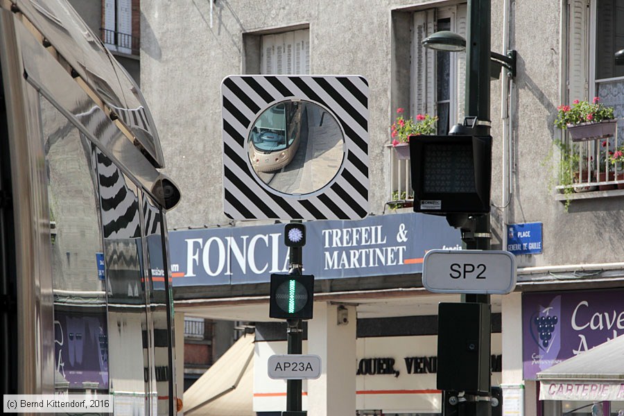 Straßenbahn Orléans - Anlagen
/ Bild: orleansanlagen_bk1607220026.jpg Straßenbahn Orléans - Anlagen
/ Bild: orleansanlagen_bk1607220026.jpg