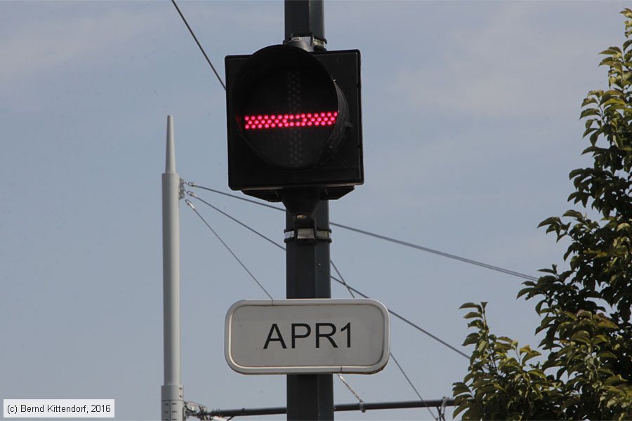 Straßenbahn Orléans - Anlagen
/ Bild: orleansanlagen_bk1607220041.jpg Straßenbahn Orléans - Anlagen
/ Bild: orleansanlagen_bk1607220041.jpg