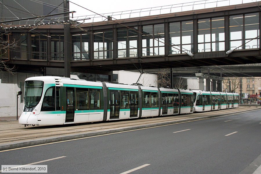 Straßenbahn Paris - 402
/ Bild: paris402_bk1001180051.jpg Straßenbahn Paris - 402
/ Bild: paris402_bk1001180051.jpg