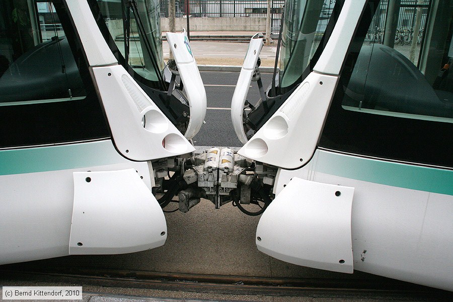 Straßenbahn Paris - 414
/ Bild: paris414_bk1001180156.jpg Straßenbahn Paris - 414
/ Bild: paris414_bk1001180156.jpg