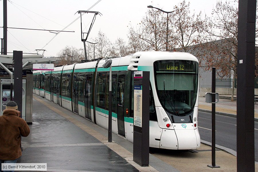 Straßenbahn Paris - 421
/ Bild: paris421_bk1001180044.jpg