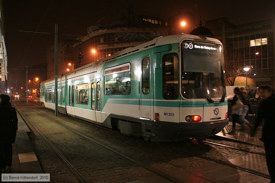Straßenbahn Paris - 203
/ Bild: paris203_bk1001180318.jpg