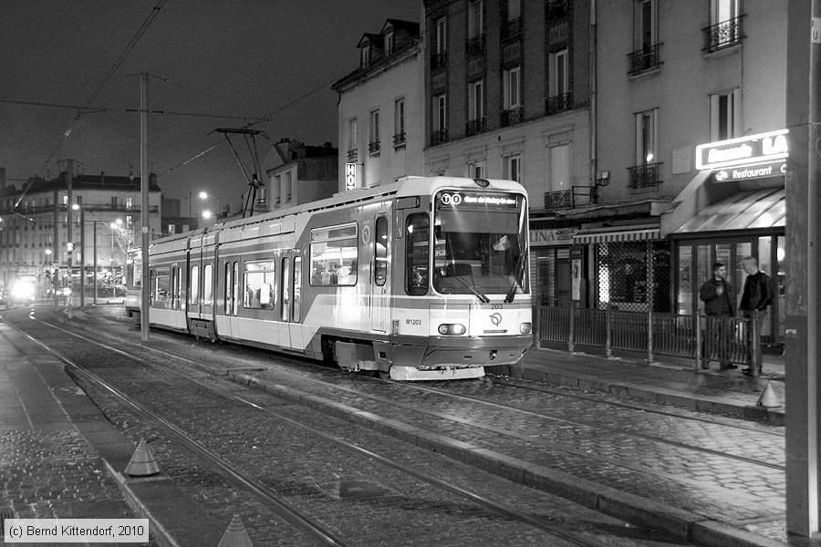 Straßenbahn Paris - 203
/ Bild: paris203_bk1001180333.jpg