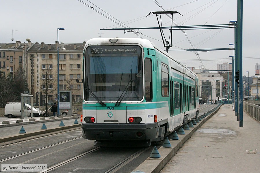 Straßenbahn Paris - 203
/ Bild: paris203_bk1001190235.jpg