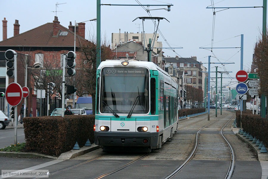 Straßenbahn Paris - 211
/ Bild: paris211_bk1001190312.jpg