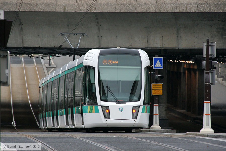 Straßenbahn Paris - 311
/ Bild: paris311_bk1001190121.jpg Straßenbahn Paris - 311
/ Bild: paris311_bk1001190121.jpg