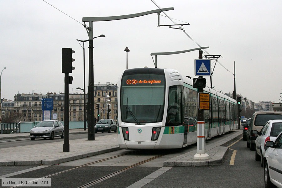 Straßenbahn Paris - 318
/ Bild: paris318_bk1001210096.jpg