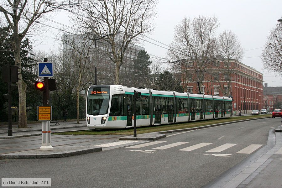 Straßenbahn Paris - 320
/ Bild: paris320_bk1001180025.jpg
