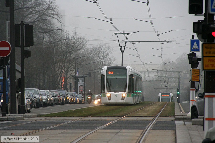 Straßenbahn Paris - 321
/ Bild: paris321_bk1001190011.jpg