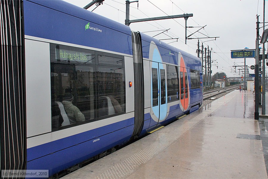 TramTrain Paris - TT04
/ Bild: paristt04_bk1001200150.jpg TramTrain Paris - TT04
/ Bild: paristt04_bk1001200150.jpg