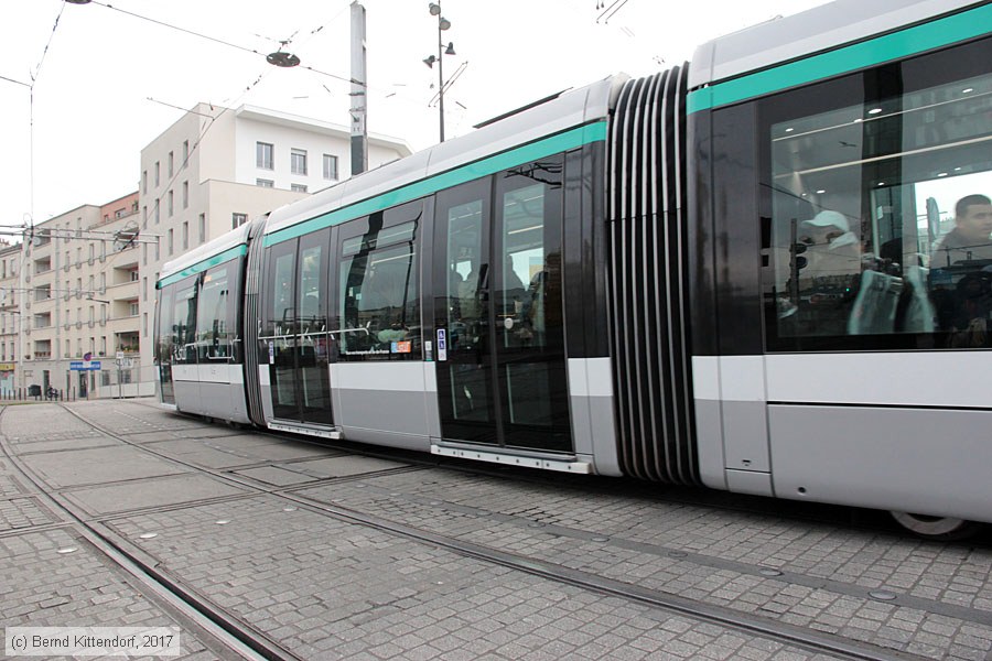 Straßenbahn Paris - 806
/ Bild: paris806_bk1711170192.jpg