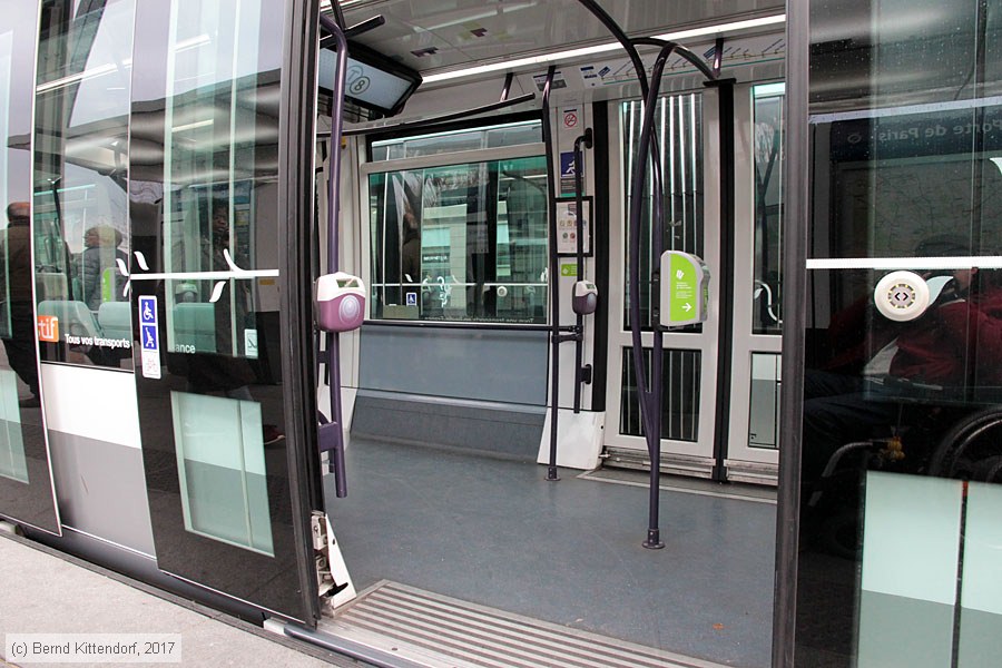 Straßenbahn Paris - 811
/ Bild: paris811_bk1711170215.jpg Straßenbahn Paris - 811
/ Bild: paris811_bk1711170215.jpg