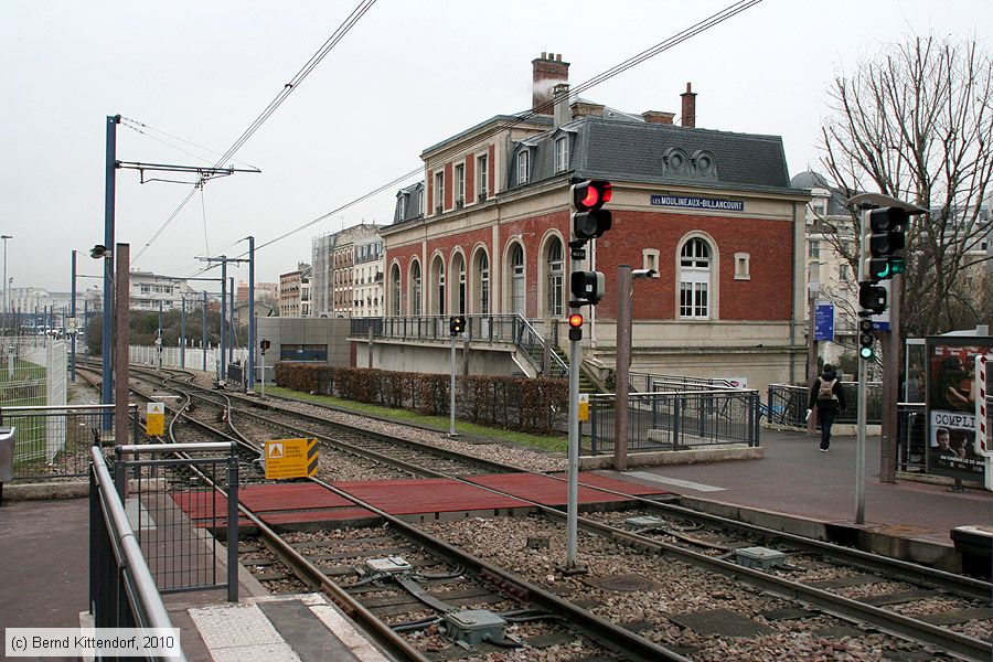 Straßenbahn Paris - Anlagen
/ Bild: parisanlagen_bk1001180175.jpg