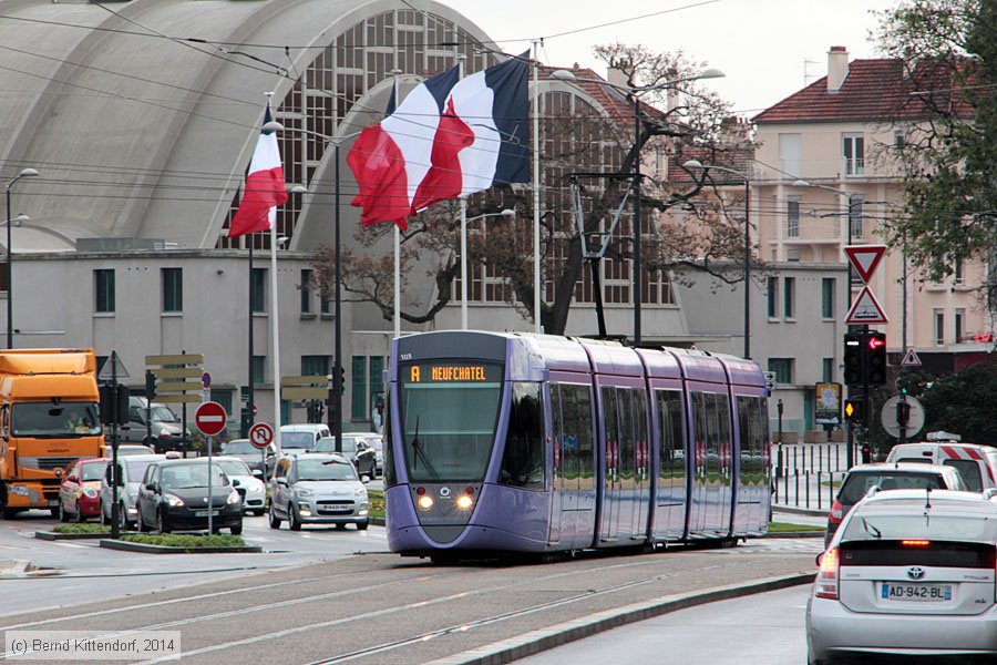 Straßenbahn Reims - 103
/ Bild: reims103_bk1411070058.jpg