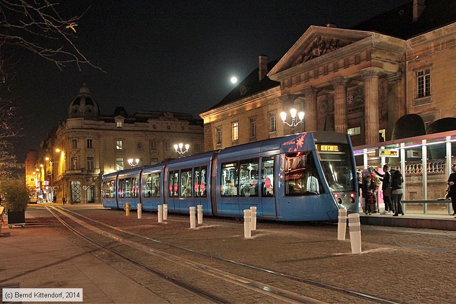 Straßenbahn Reims - 106
/ Bild: reims106_bk1411060340.jpg