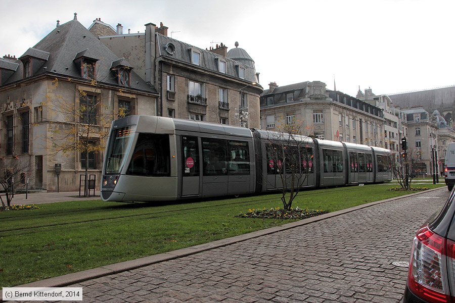 Straßenbahn Reims - 118
/ Bild: reims118_bk1411060134.jpg