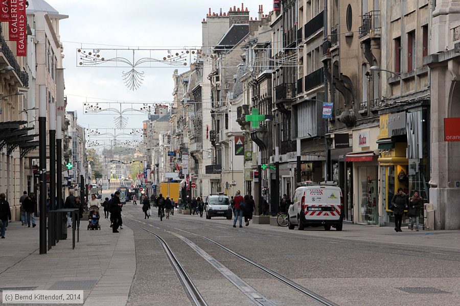 Straßenbahn Reims - Anlagen
/ Bild: reimsanlagen_bk1411060151.jpg