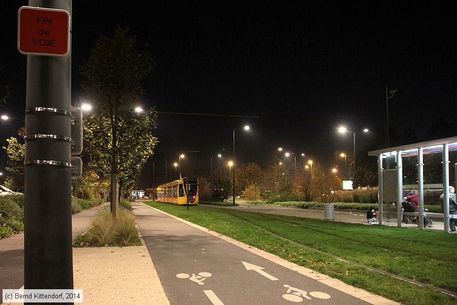 Straßenbahn Reims - Anlagen
/ Bild: reimsanlagen_bk1411060323.jpg Straßenbahn Reims - Anlagen
/ Bild: reimsanlagen_bk1411060323.jpg