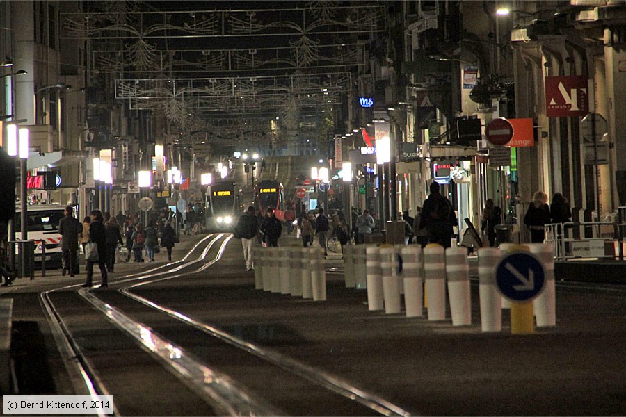 Straßenbahn Reims - Anlagen
/ Bild: reimsanlagen_bk1411060369.jpg