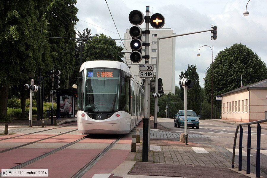 Straßenbahn Rouen - 833
/ Bild: rouen833_bk1405120007.jpg