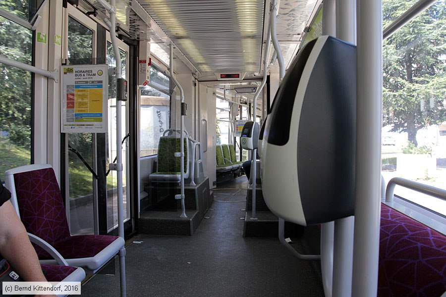 Straßenbahn Saint-Étienne - 930 - Innenansicht
/ Bild: saintetienne930_bk1608030136.jpg