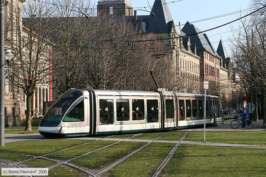 Straßenbahn Strasbourg - 1014
/ Bild: strasbourg1014_bk0802230249.jpg