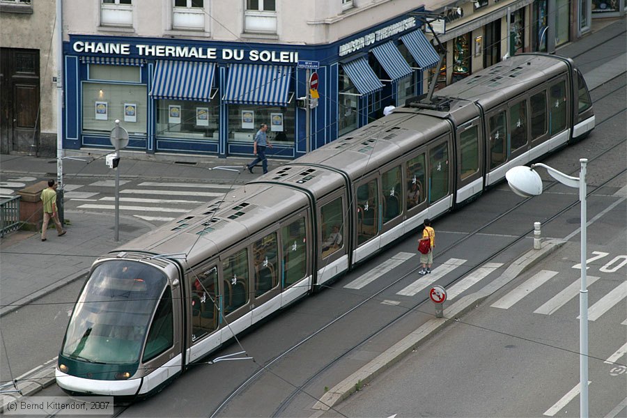 Straßenbahn Strasbourg - 1016
/ Bild: strasbourg1016_bk0706090031.jpg Straßenbahn Strasbourg - 1016
/ Bild: strasbourg1016_bk0706090031.jpg