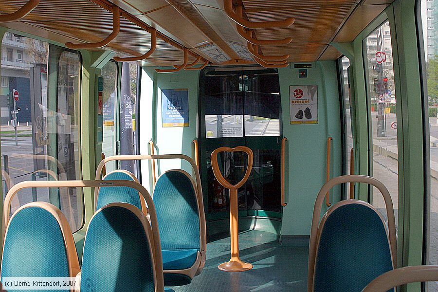 Straßenbahn Strasbourg - 1024 - Innenansicht
/ Bild: strasbourg1024_bk0704070297.jpg
