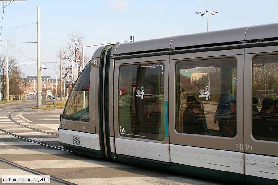 Straßenbahn Strasbourg - 1039
/ Bild: strasbourg1039_bk0802230050.jpg Straßenbahn Strasbourg - 1039
/ Bild: strasbourg1039_bk0802230050.jpg