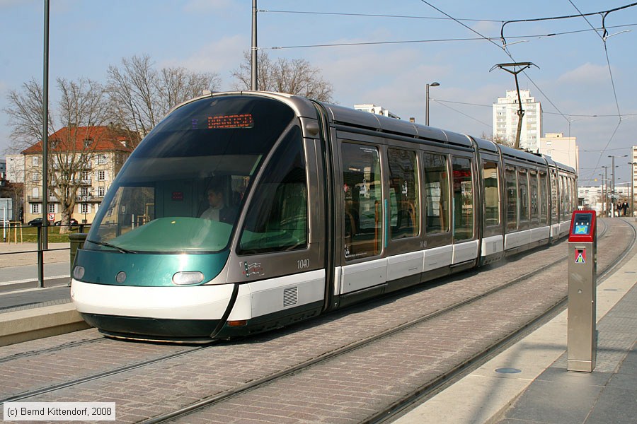Straßenbahn Strasbourg - 1040
/ Bild: strasbourg1040_bk0802230211.jpg Straßenbahn Strasbourg - 1040
/ Bild: strasbourg1040_bk0802230211.jpg